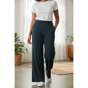 Moda Women’s Wide Leg Pants Size Medium – Black
